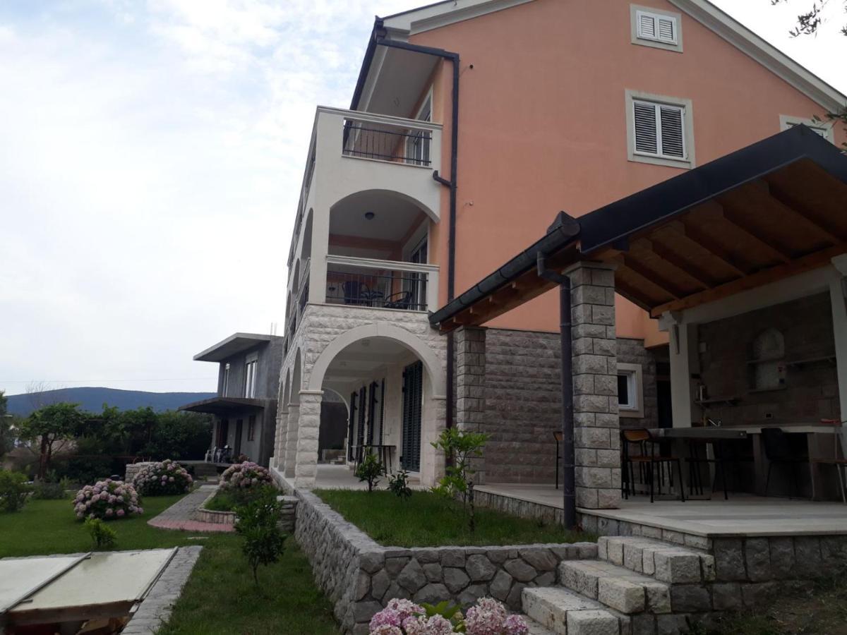 Apartmani Andrea Studio Herceg Novi Eksteriør billede
